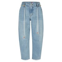 Barrel stretch denim